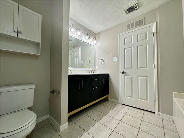 21907 Willow Downs Drive, Tomball, TX 77375