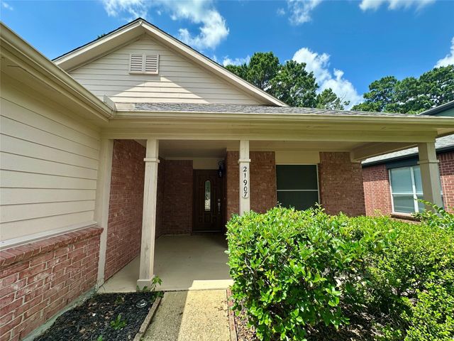 21907 Willow Downs Drive, Tomball, TX 77375