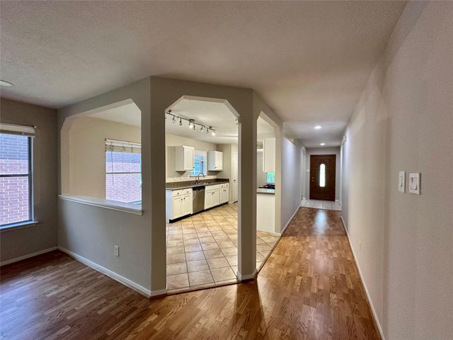 21907 Willow Downs Drive, Tomball, TX 77375