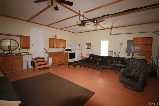 107 Norwood Avenue East, Salina, NY 13088