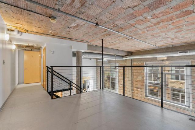 521 S 7th Street 619, Minneapolis, MN 55415