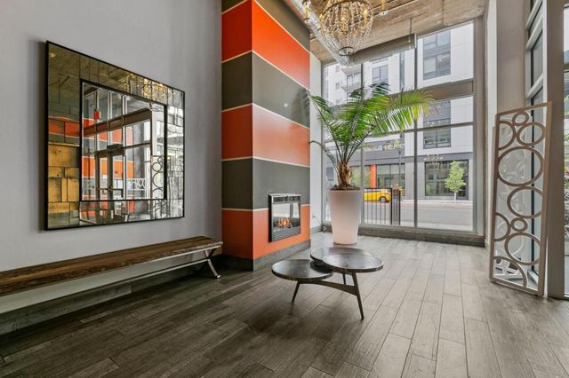 521 S 7th Street 619, Minneapolis, MN 55415