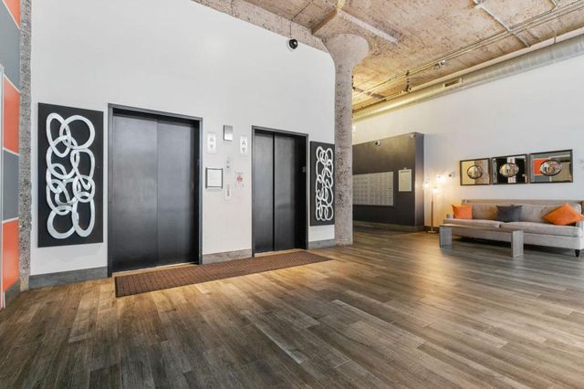 521 S 7th Street 619, Minneapolis, MN 55415