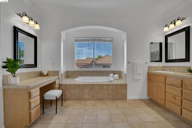 609 Whitby Ln, Brentwood, CA 94513