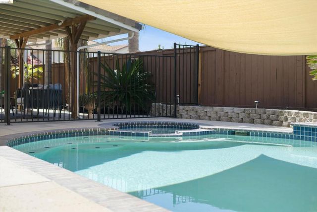 609 Whitby Ln, Brentwood, CA 94513