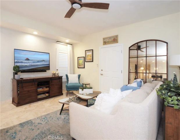 320 15th, Huntington Beach, CA 92648