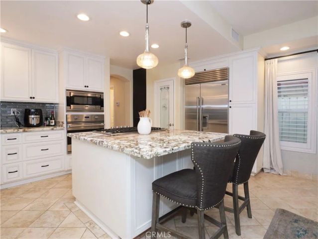 320 15th, Huntington Beach, CA 92648