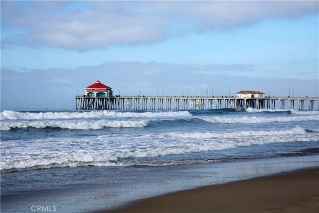 320 15th, Huntington Beach, CA 92648