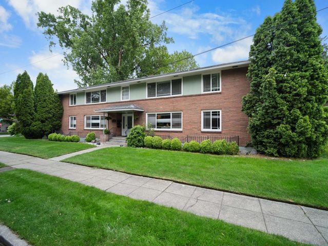 1109 S WALNUT St, Spokane, WA 99204
