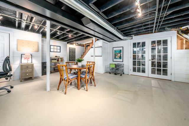 121 Eileen Street, Yarmouth Port, MA 02675