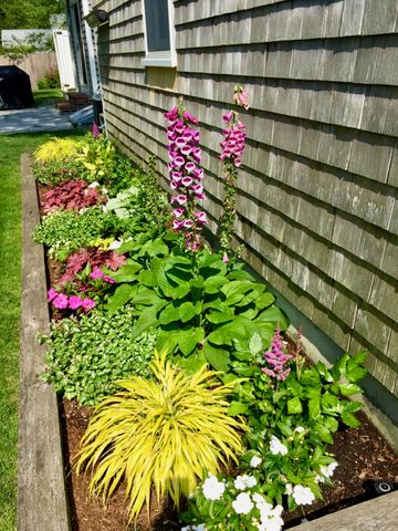 121 Eileen Street, Yarmouth Port, MA 02675