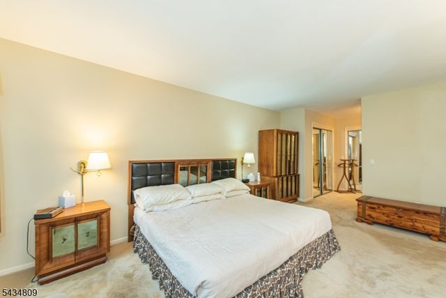 1 Birdseye Cir, Wayne Twp., NJ 07470