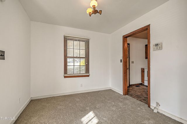 1208 Garden Drive, Kingsport, TN 37664