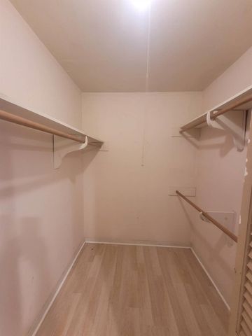 2709 21st Avenue N, Texas City, TX 77590