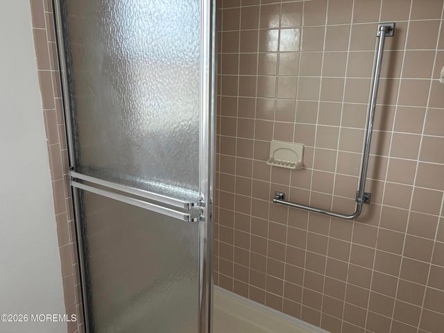 562 Portsmouth Drive 562C, Lakewood, NJ 08701