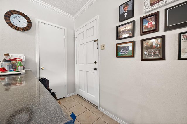 2234 S Piney Point Road 206, Houston, TX 77063