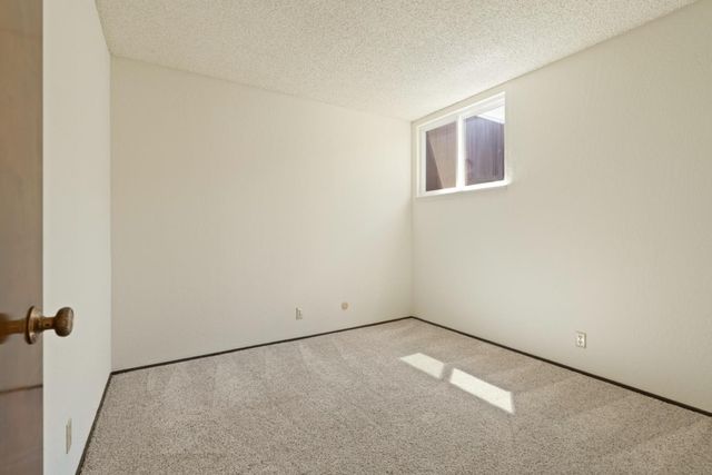 545 Lisbon Street, Daly City, CA 94014