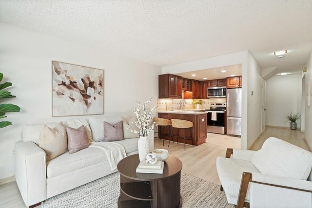 545 Lisbon Street, Daly City, CA 94014