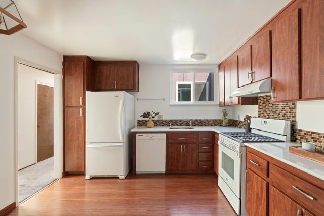 545 Lisbon Street, Daly City, CA 94014