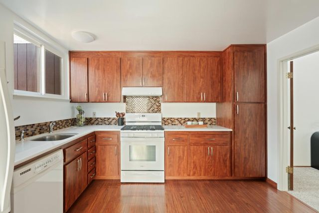 545 Lisbon Street, Daly City, CA 94014