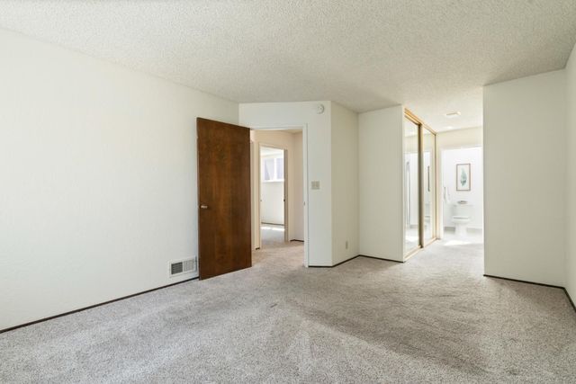 545 Lisbon Street, Daly City, CA 94014