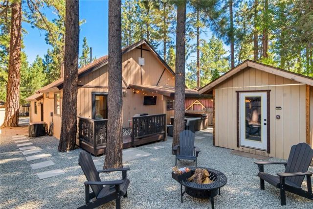 332 E Country Club Boulevard, Big Bear City, CA 92314