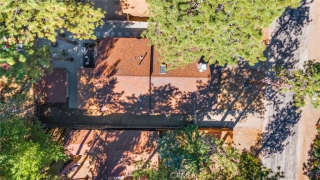 332 E Country Club Boulevard, Big Bear City, CA 92314