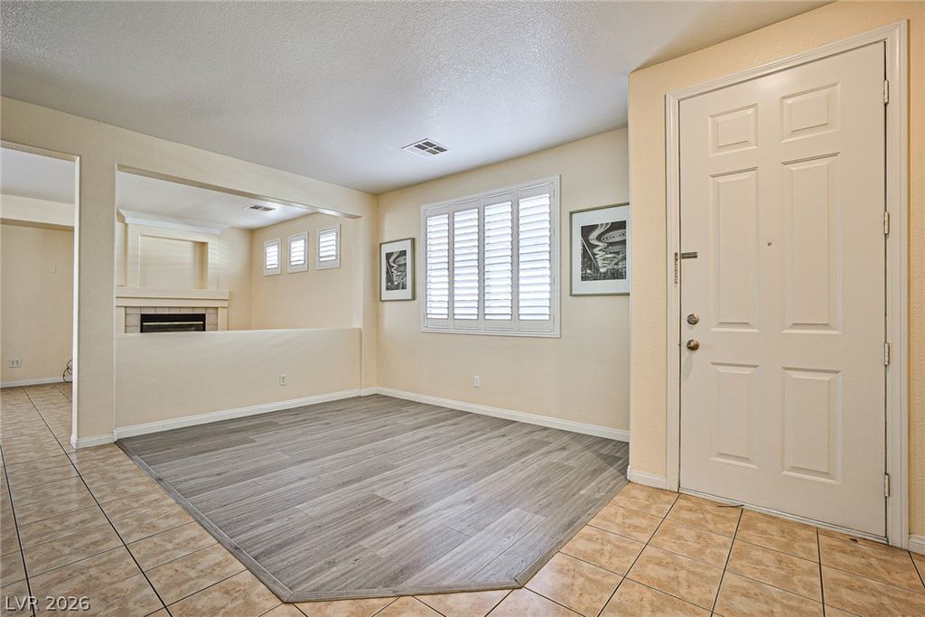 8468 REGAL HILLS Court, Las Vegas, NV 89117 — photo 3