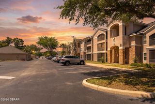 940 Village Trl Unit 6-103, Port Orange, FL 32127