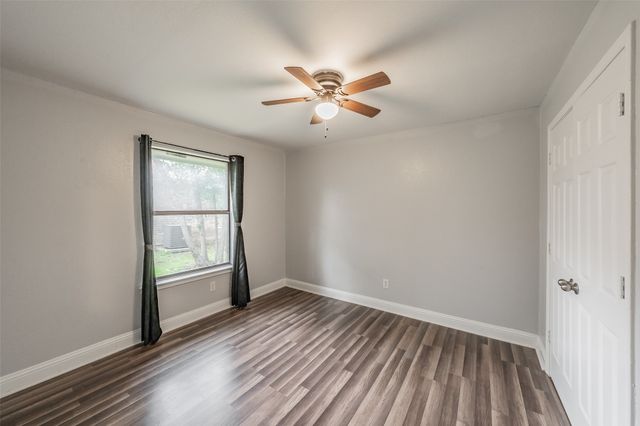 514 Parsley Lane, Euless, TX 76039