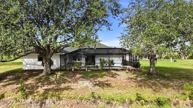 801 ROTONDA CIRCLE, Rotonda West, FL 33947