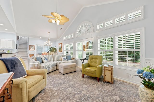 4252 Rivergate Dr., Little River, SC 29566