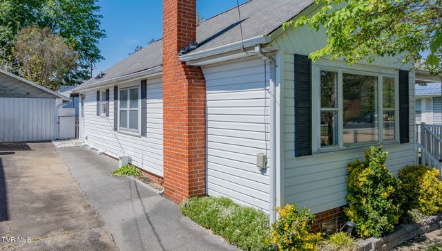 1424 Sycamore Street, Kingsport, TN 37664