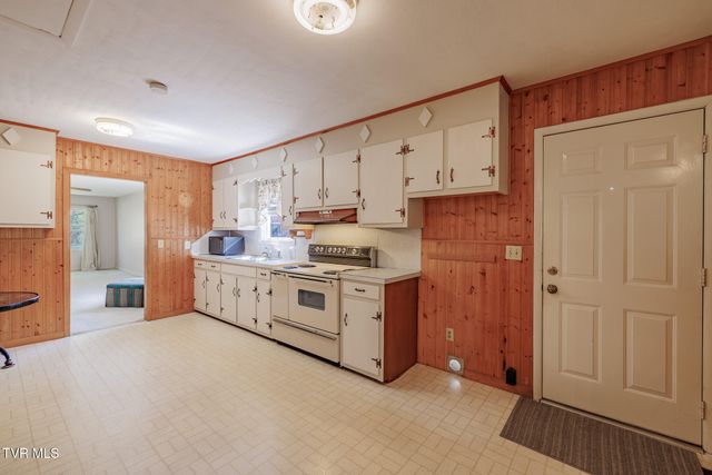 1424 Sycamore Street, Kingsport, TN 37664