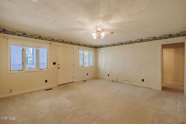 1424 Sycamore Street, Kingsport, TN 37664