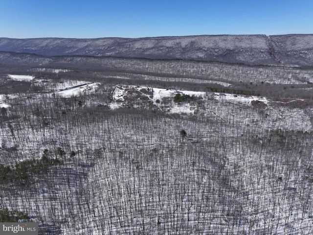 3402 ELK LICK ROAD, Everett, PA 15537