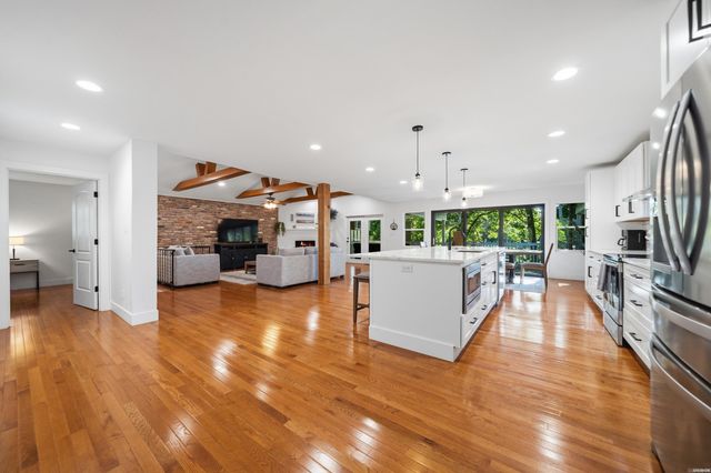 115 Westport Point, Hot Springs, AR 71913