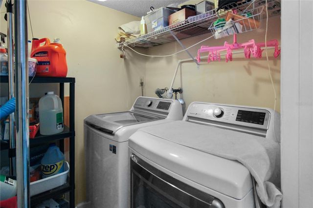 225 COUNTRY CLUB DRIVE 1604, Largo, FL 33771