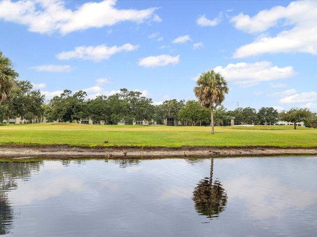 225 COUNTRY CLUB DRIVE 1604, Largo, FL 33771