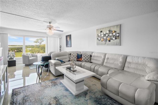 225 COUNTRY CLUB DRIVE 1604, Largo, FL 33771