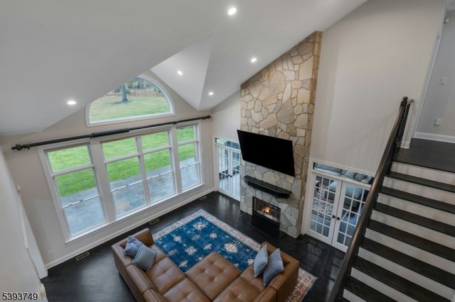 3 KENSINGTON COURT, Warren Twp., NJ 07059