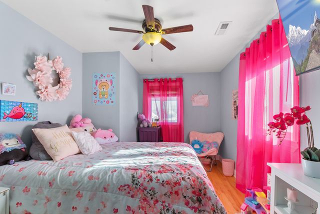 3015 N 76th Court, Elmwood Park, IL 60707