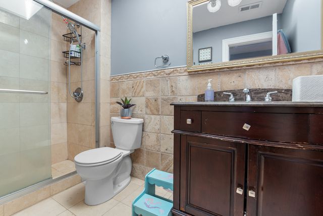 3015 N 76th Court, Elmwood Park, IL 60707