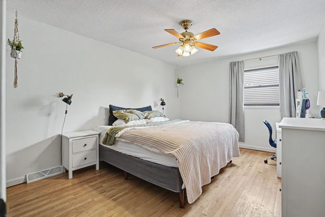 1705 88th Avenue W, Rock Island, IL 61201