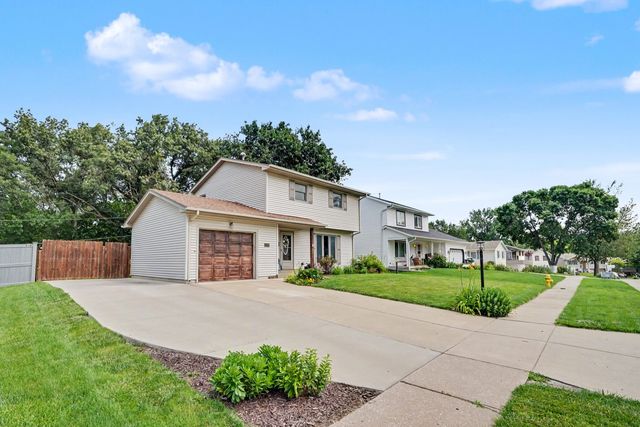 1705 88th Avenue W, Rock Island, IL 61201