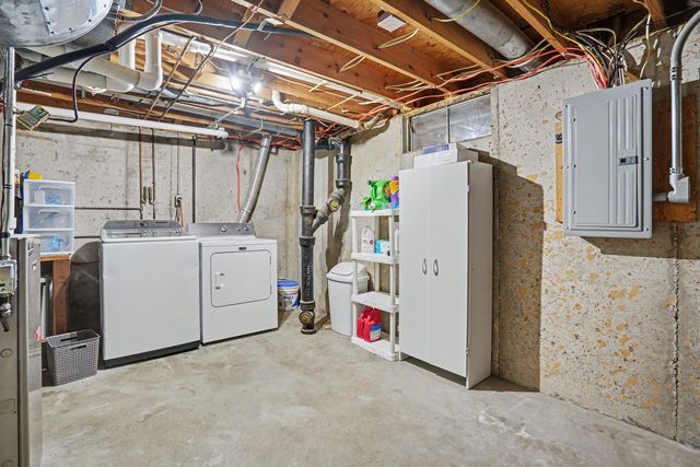 1705 88th Avenue W, Rock Island, IL 61201