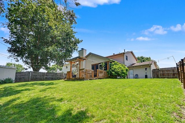 1705 88th Avenue W, Rock Island, IL 61201