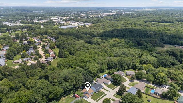 1705 88th Avenue W, Rock Island, IL 61201