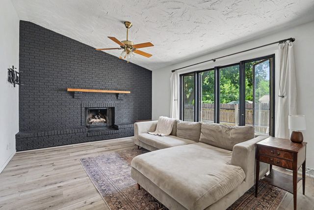 1705 88th Avenue W, Rock Island, IL 61201