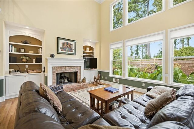 5930 Westcroft Lane, Cumming, GA 30040